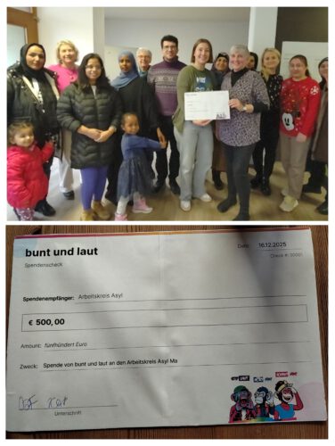 Großzügige Bescherung: „bunt und laut“ spendet 500 Euro an den AK Asyl